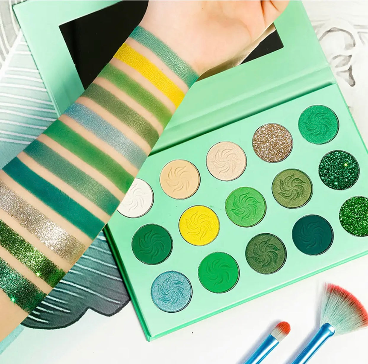 "Balance & Harmony" Eyeshadow Palette image 2