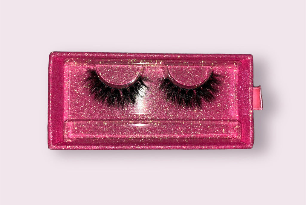 "Strength" Mink Fur Lashes image 4