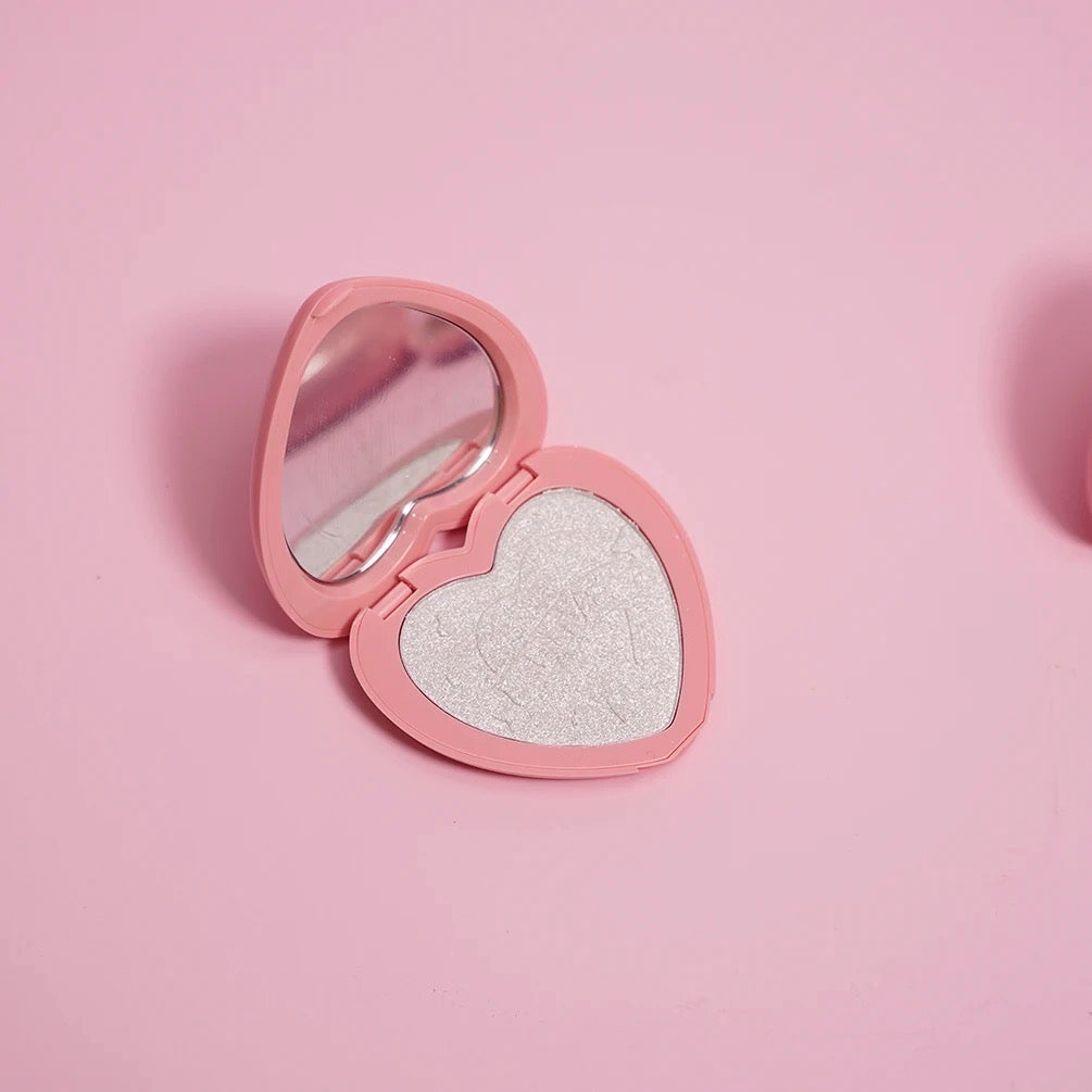 Monochrome Heart-shaped Glitter Highlighter image 4