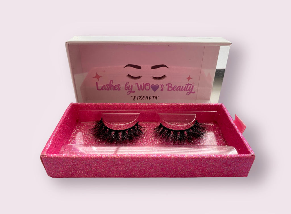 "Strength" Mink Fur Lashes image 0