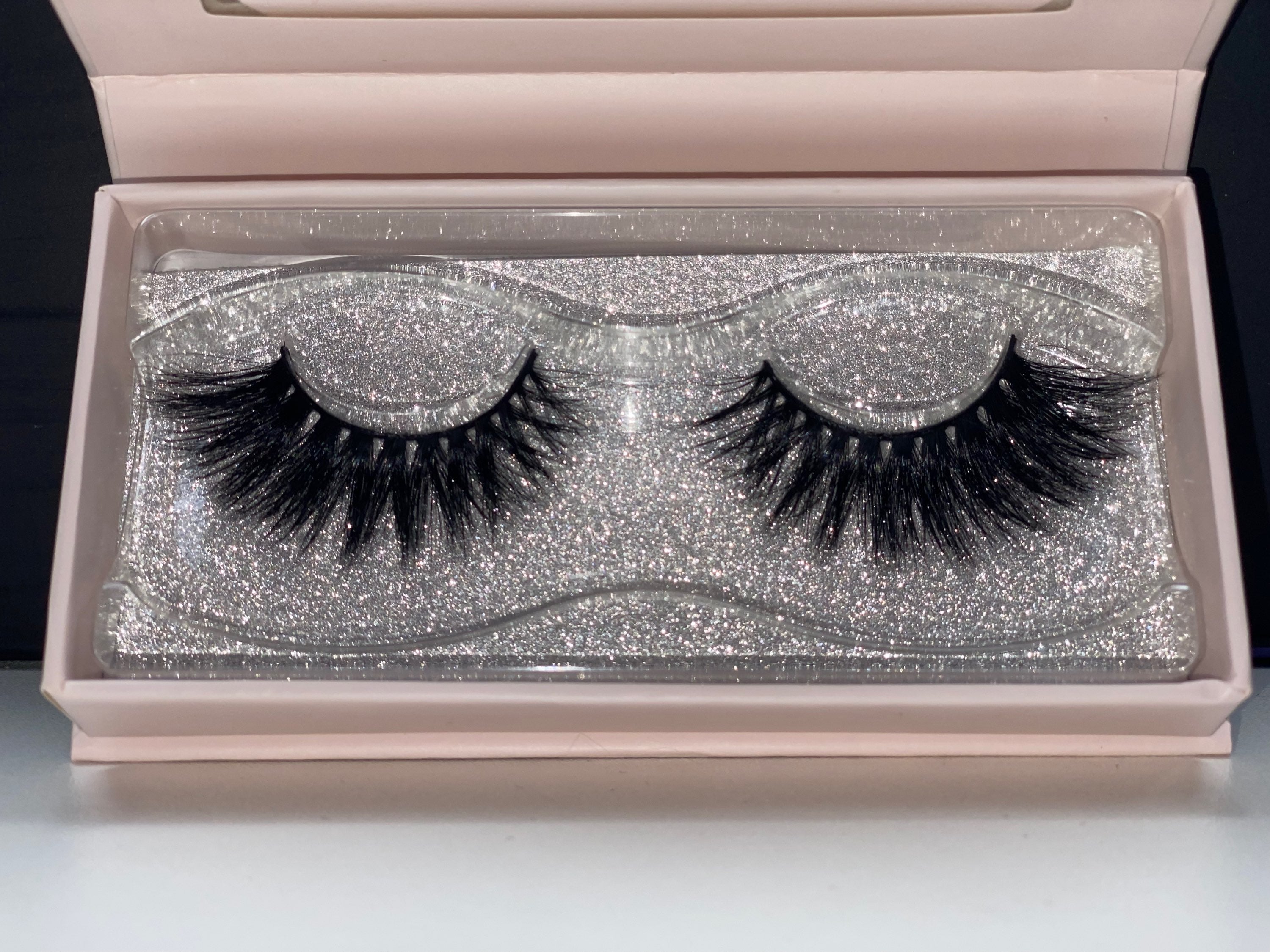 Worthy Mink Fur Lashes image 2