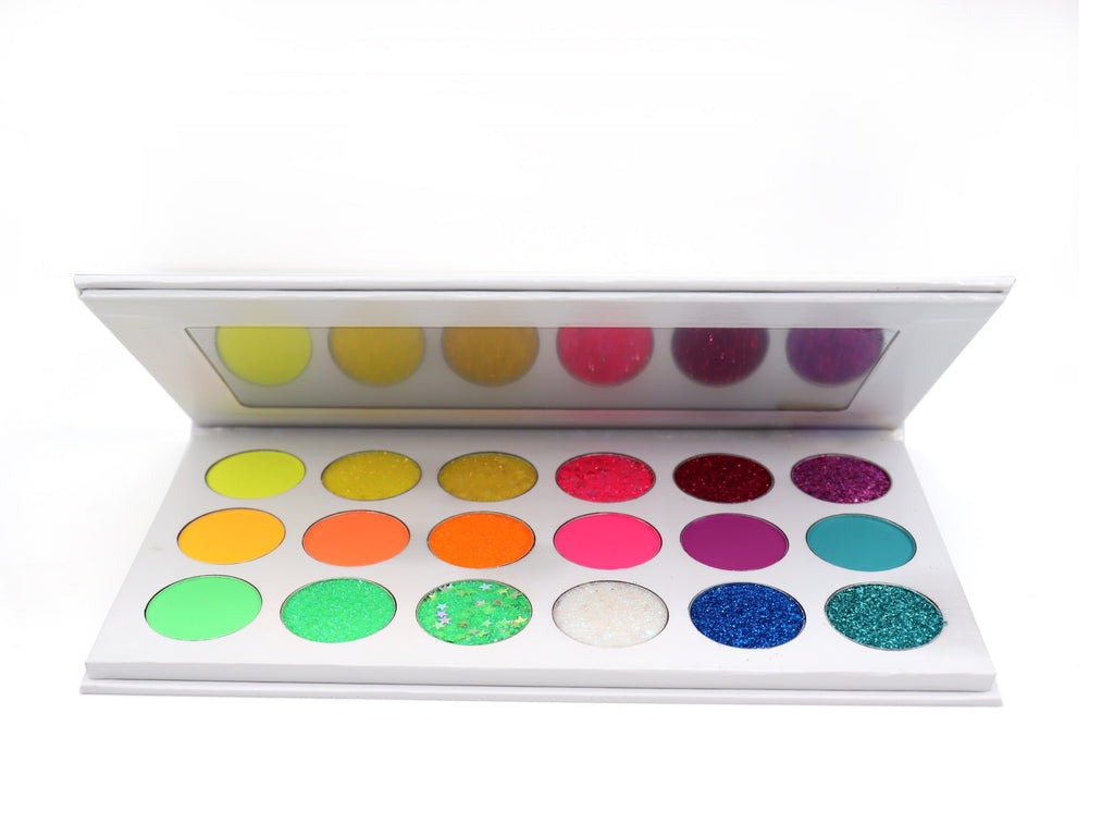 "Summertime Love" Eyeshadow Palette image 0
