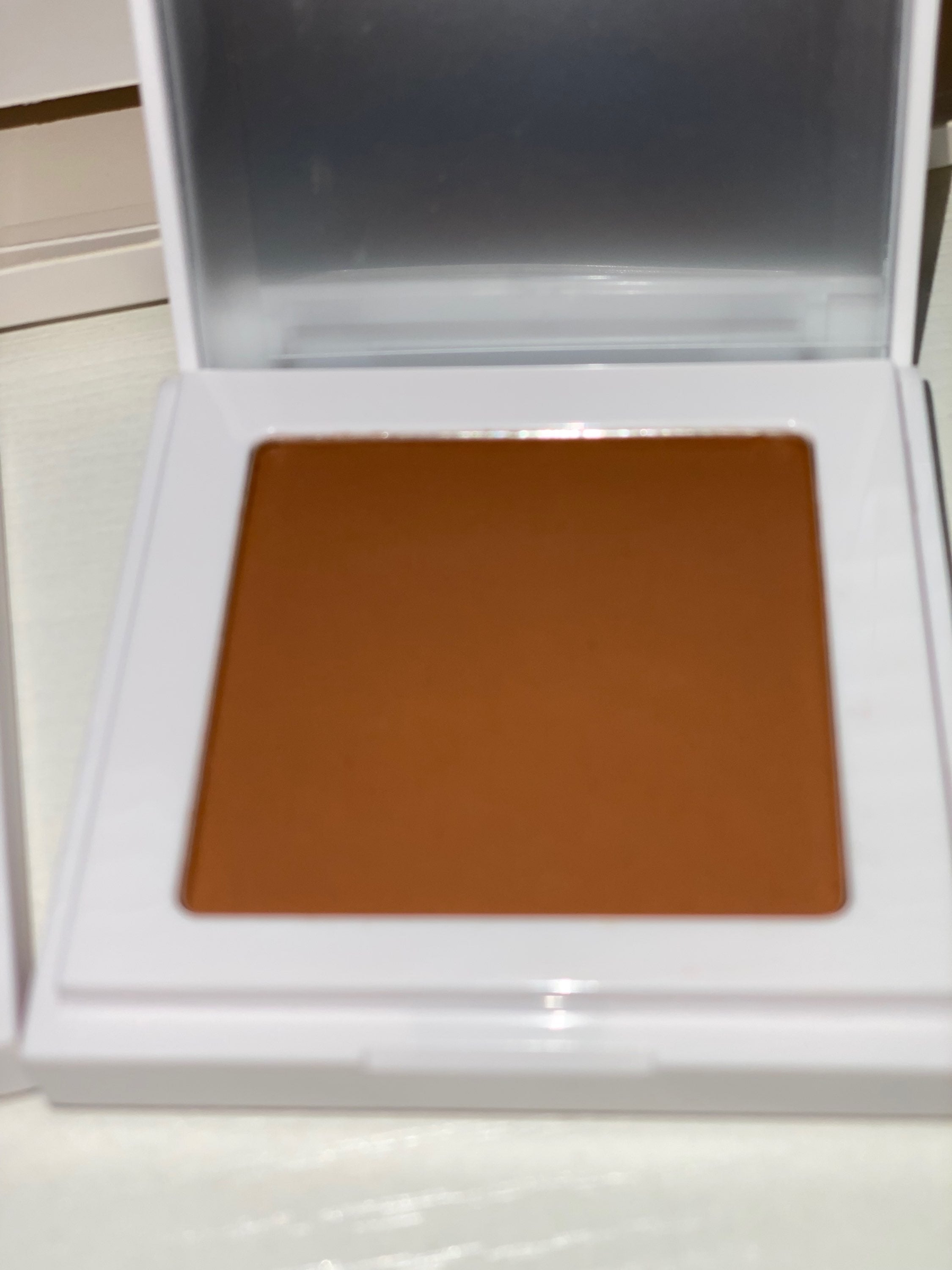 HD Matte Pressed Powder image 3