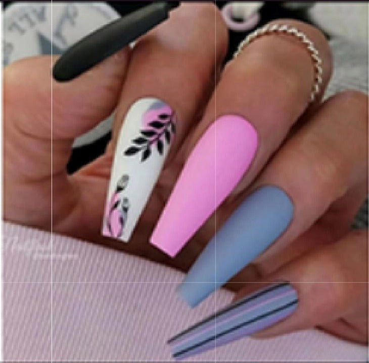 "Work of Art" Press On Nails image 0